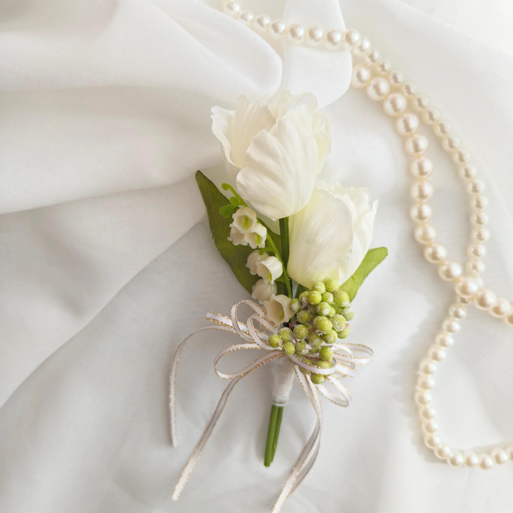 チューリップとすずらんのシンプルコサージュ 親子コサージュ 入学式 入学式 卒業式 大人フォーマル シンプル 春2026 | 2枚目